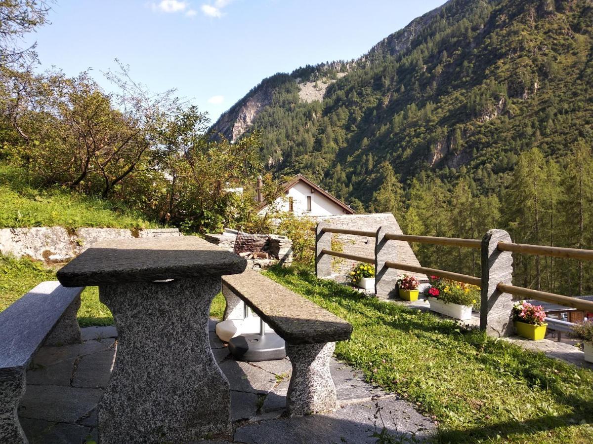 Casa Sonnenberg Daire Bosco Gurin Dış mekan fotoğraf